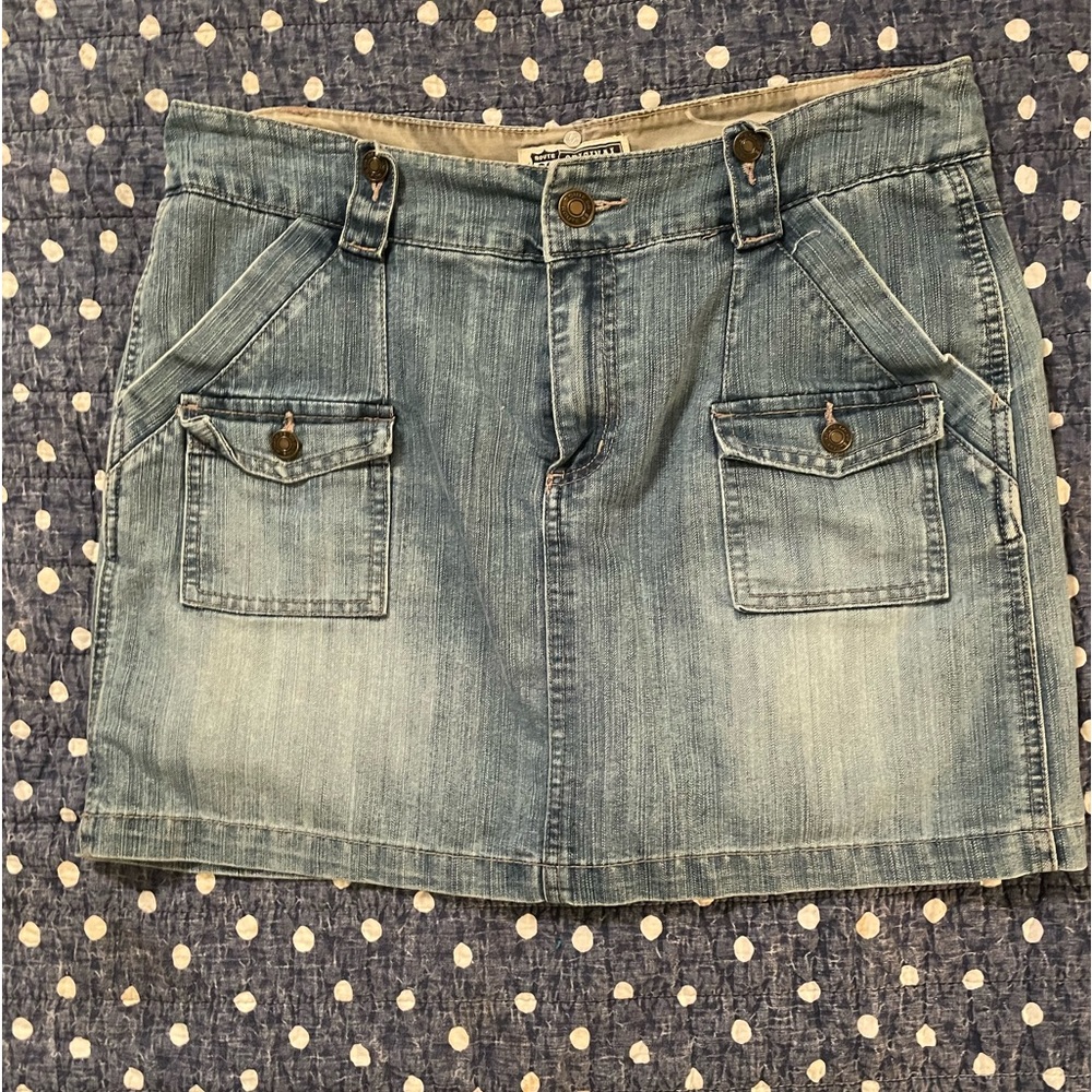 Jean skort